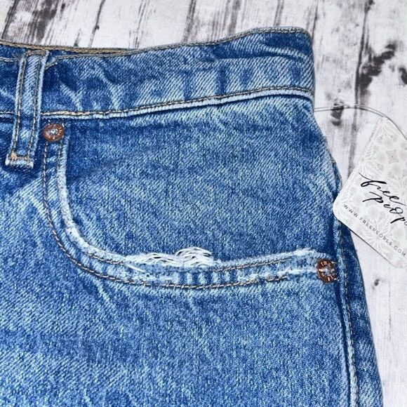 Free People Tapered Baggy Boyfriend Jeans - Picture 6 of 11